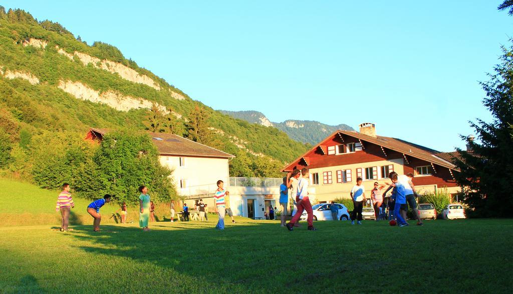 Village Vacances Les Alerions Talloires Exteriör bild